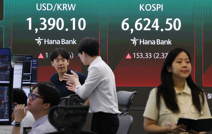 환율 ‘1300원대 안착’ 기대하려면…일본을 응원해야 하는 이유