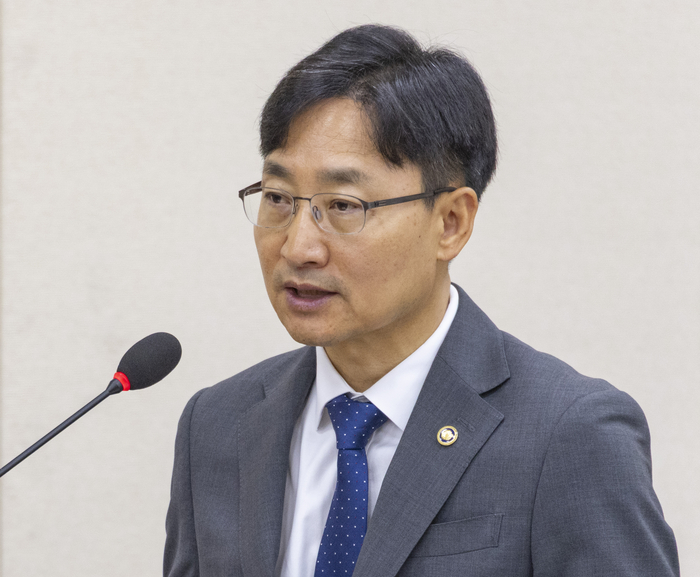 임광현 “고가 법인 주택 42% 사주 일가 사용 …‘황제 사택’ 생각보다 심각”