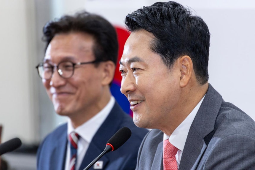 "자주 만납시다" 김민석·장동혁…웃음 뒤엔 대법관·부동산 현안 기싸움