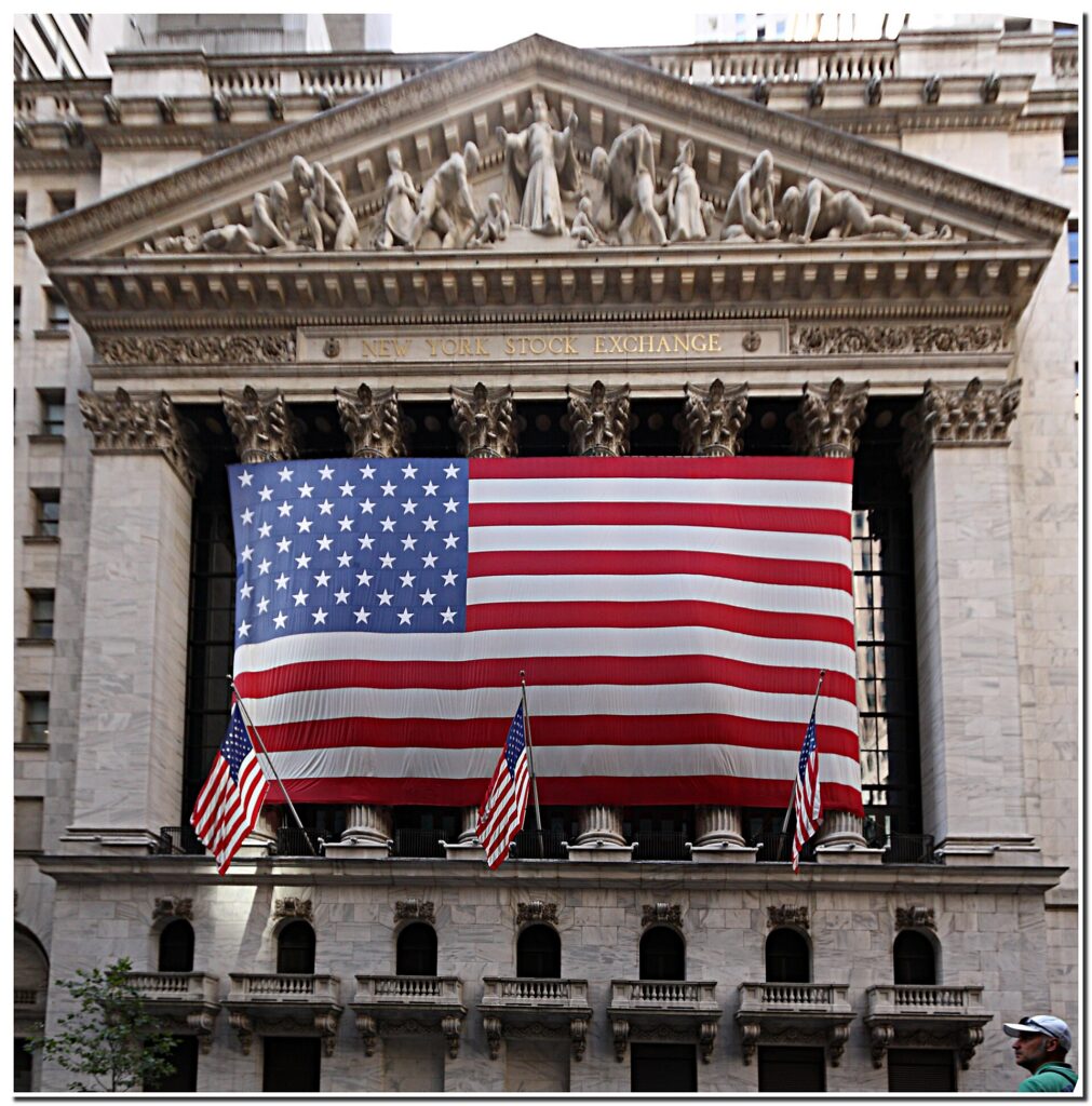 HSBC, S&P500 연말 목표 8100으로 상향…4.9% 상승여력보다 먼저 볼 3가지