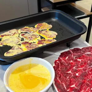 대광식당 방문자 식사 장면
